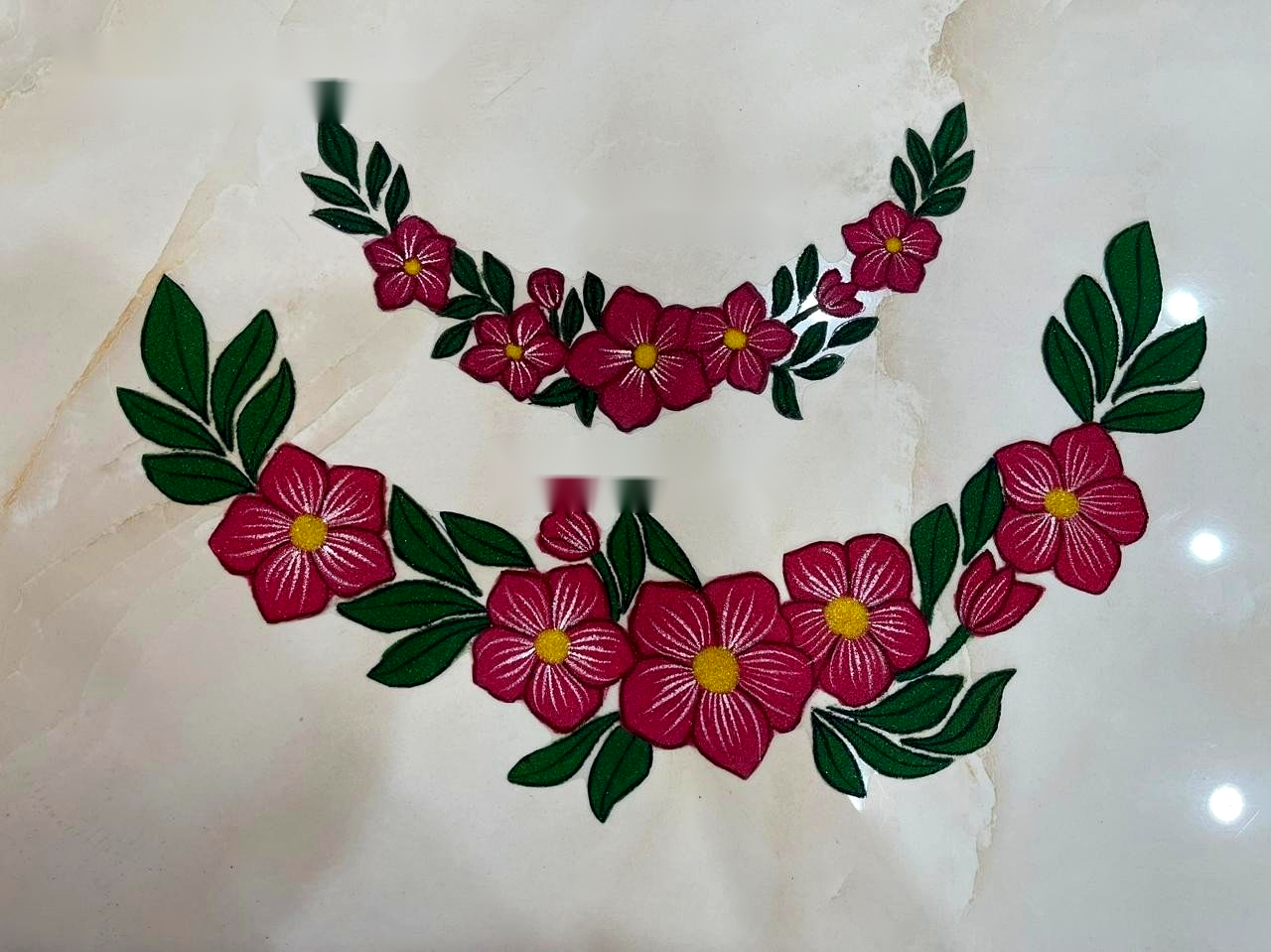 Curved Thali Surround Rangoli