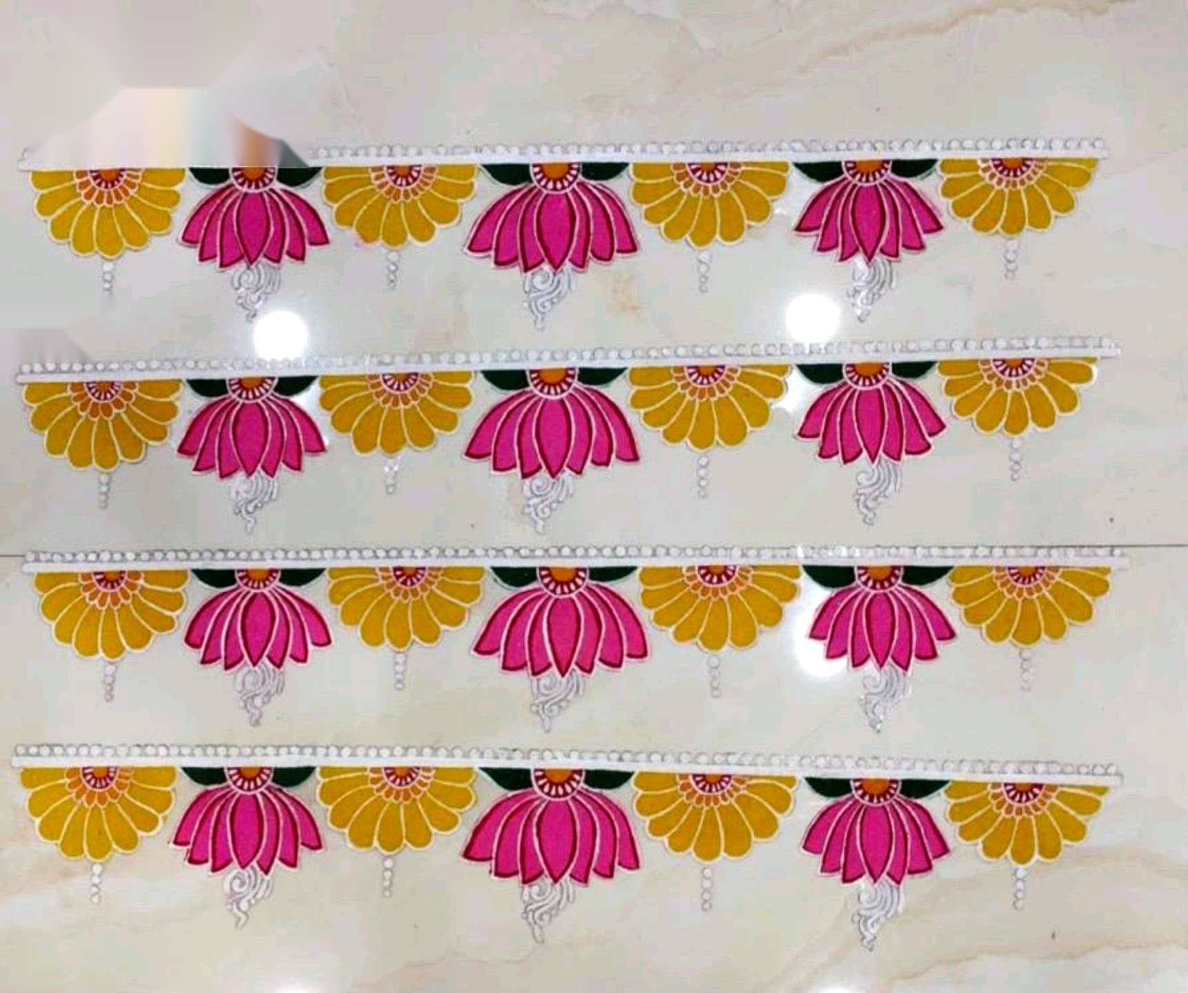 Curved Corner Mandala Petals & Accents