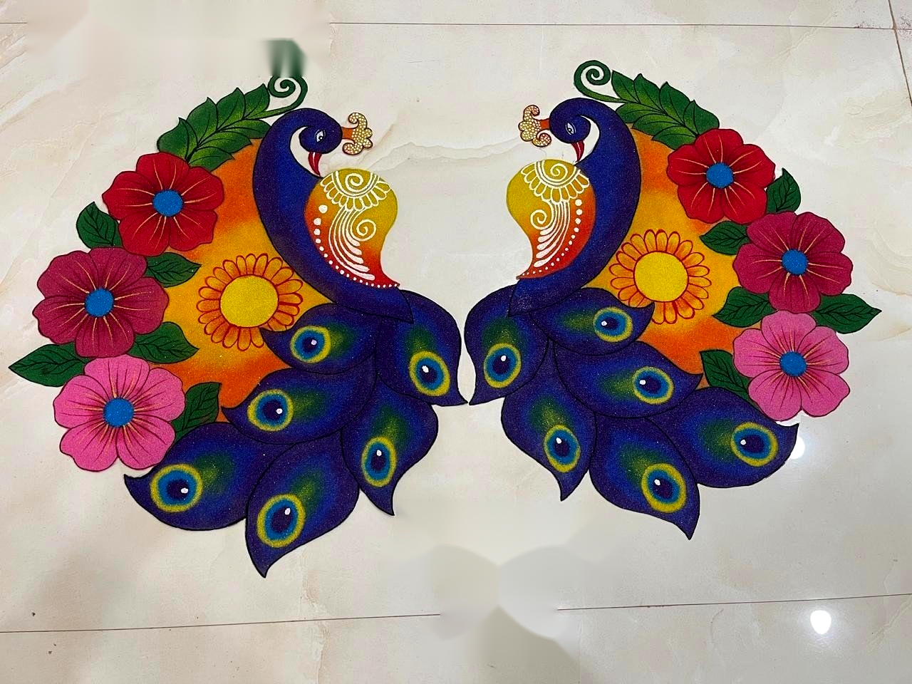 Big Peacock Pair (Facing Feathers)